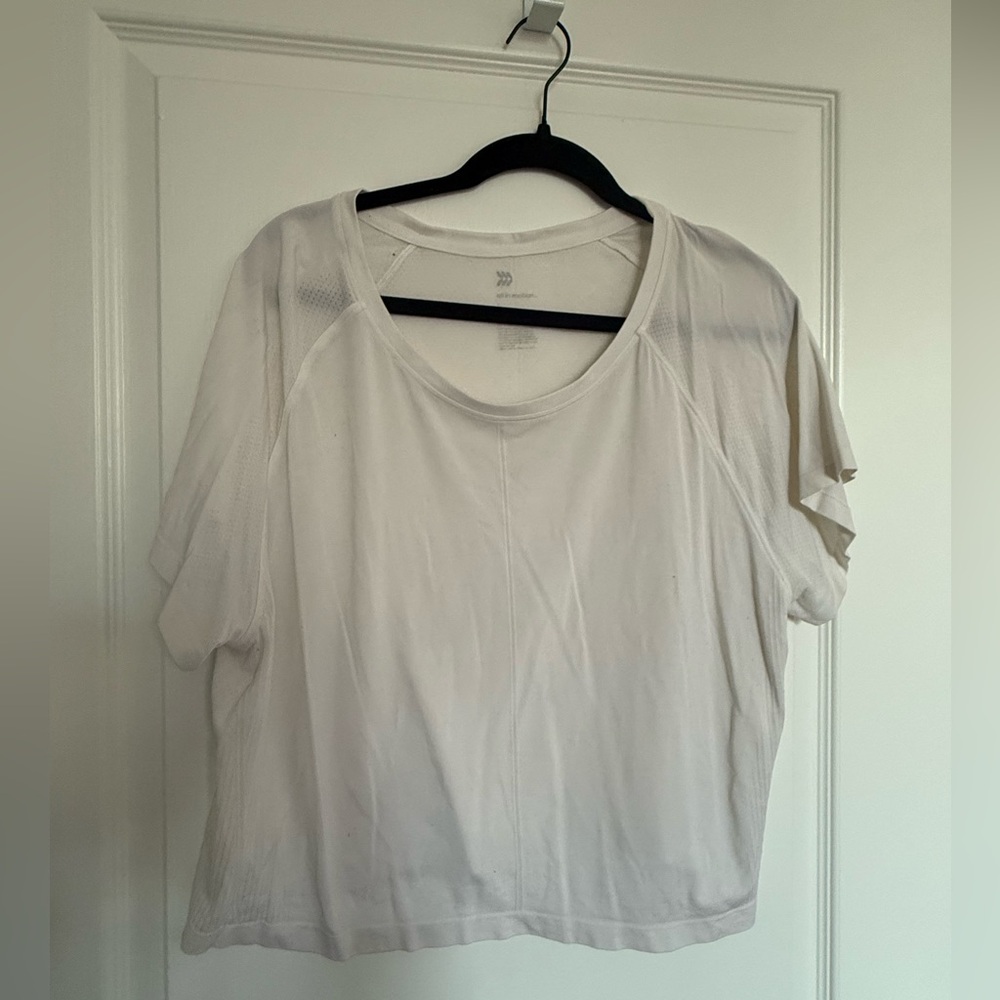 All in Motion White Short Sleeve Women's Tee